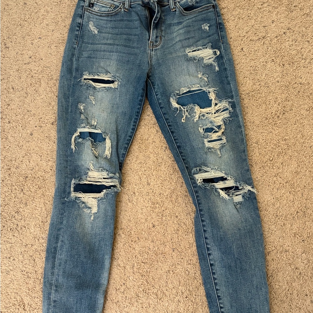 Judy Blue Medium Blue Ripped Skinny Jeans